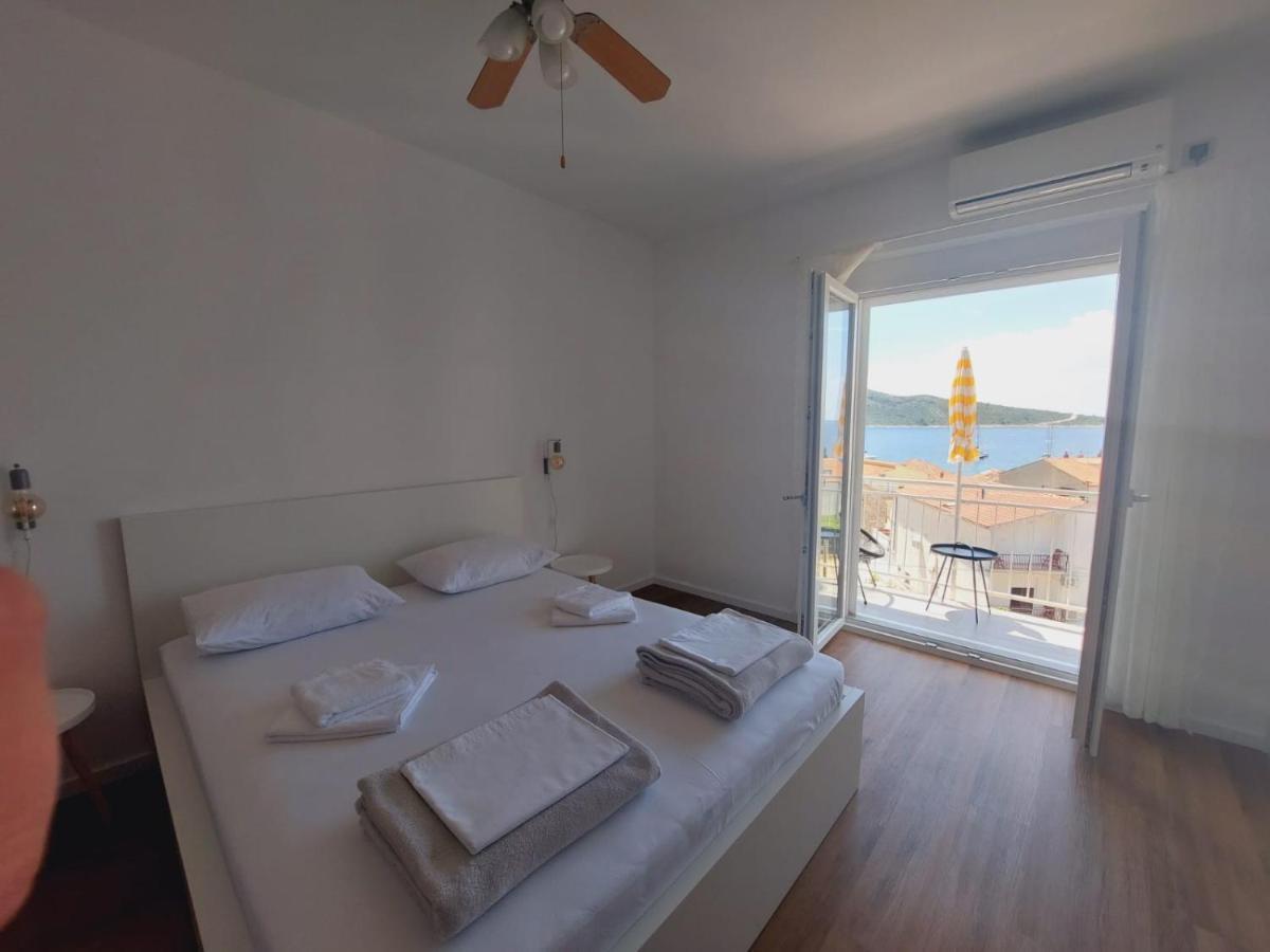 Vinko Rooms Primošten Extérieur photo