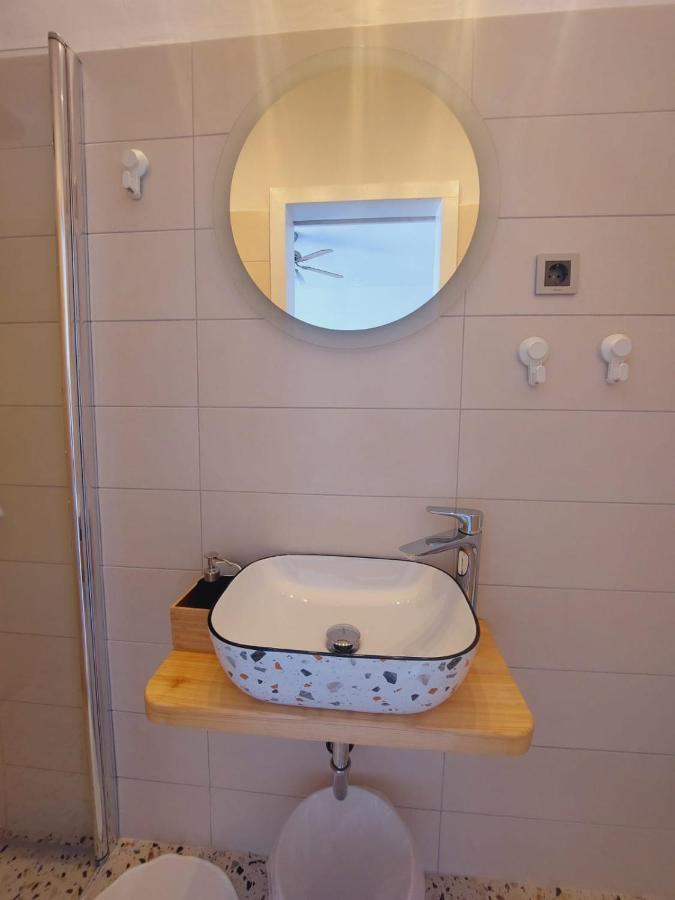 Vinko Rooms Primošten Extérieur photo