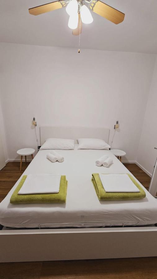 Vinko Rooms Primošten Extérieur photo