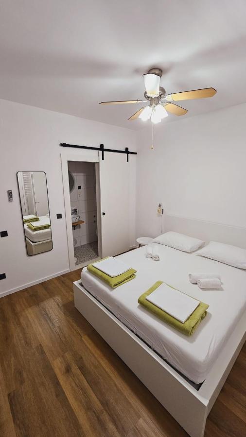 Vinko Rooms Primošten Extérieur photo